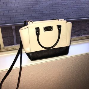 Kate spade purse